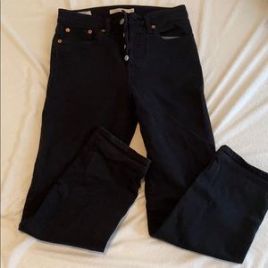 Levi’s straight wedgie fit jeans